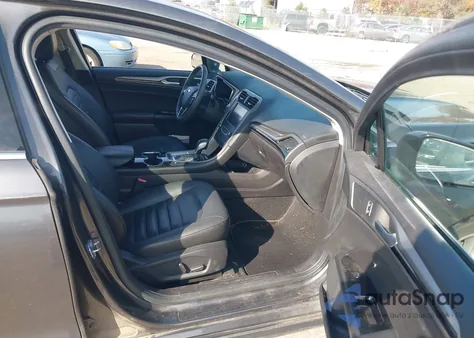 2015 Ford Fusion Se z USA, uszkodzony, nr VIN 3FA6P0HD4FR275592